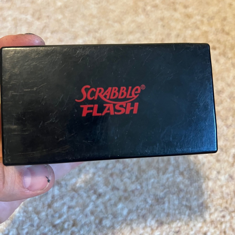Hasbro Scrabble Flash Electronic Game 5 SmartLink Tiles with Case and Manual